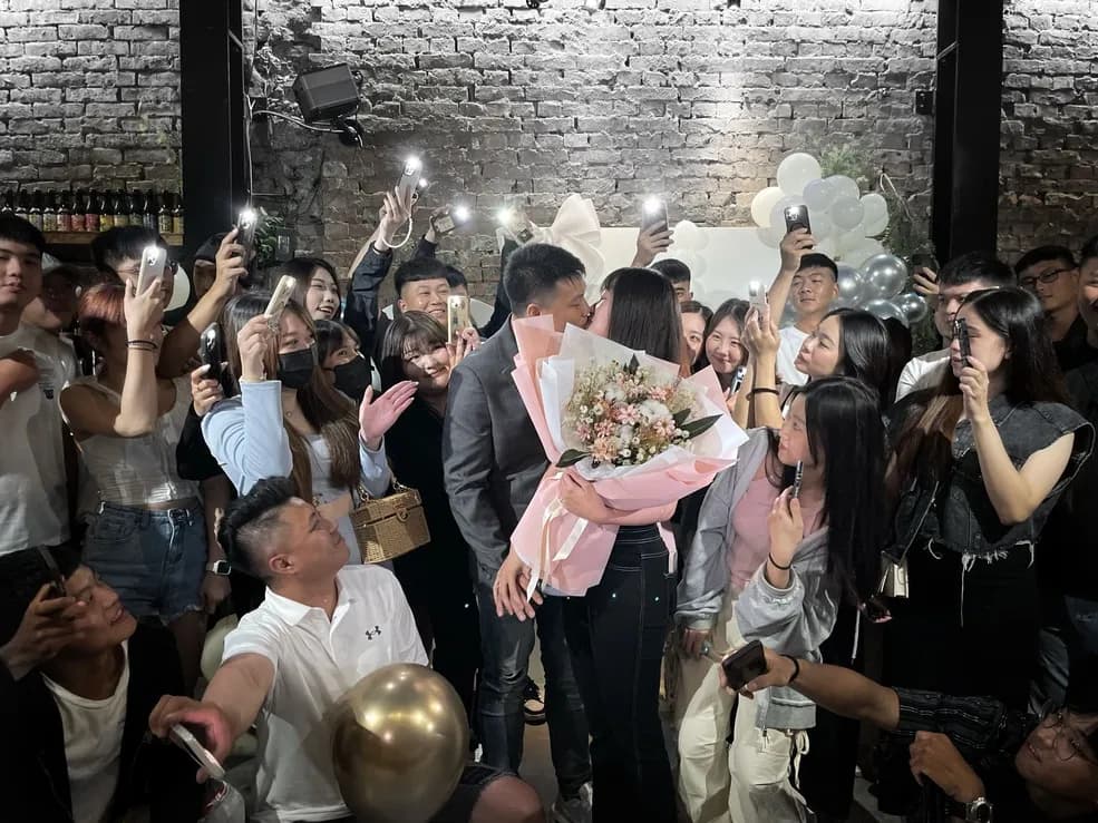 1F 吧台與酒水區