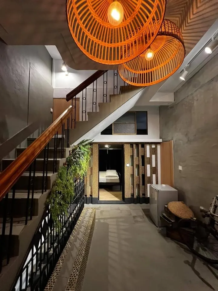 Hello Stay 公共空間與外帶美食回館的情境